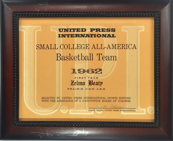 Zelmo Beatys 1962 UPI Small College All-America Basketball First-Team Award (Beaty LOA)