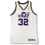 Karl Malone 1995-96 Utah Jazz Game Worn NBA Jersey (Consigned by Former Jazz Employee)