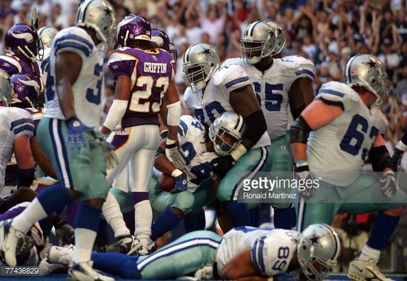 Lot Detail - Marion Barber 2007 Dallas Cowboys Game Worn Jersey - Touchdown  (Photo Match, Steiner/Cowboys LOA, Prova Tag)