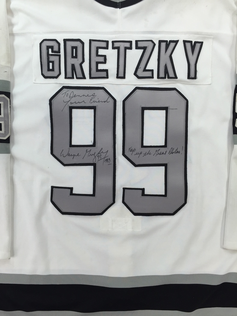 Wayne Gretzky 1986 Playoff Jersey Sells for $206,021