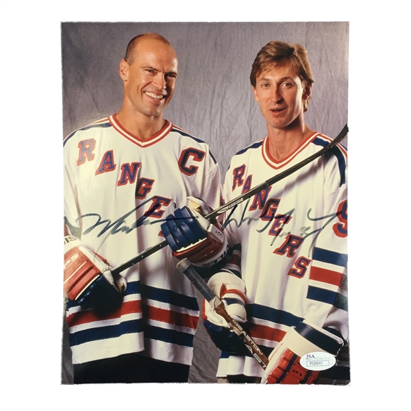 Wayne Gretzky & Mark Messier Autographed 8x10" Photo (JSA COA)