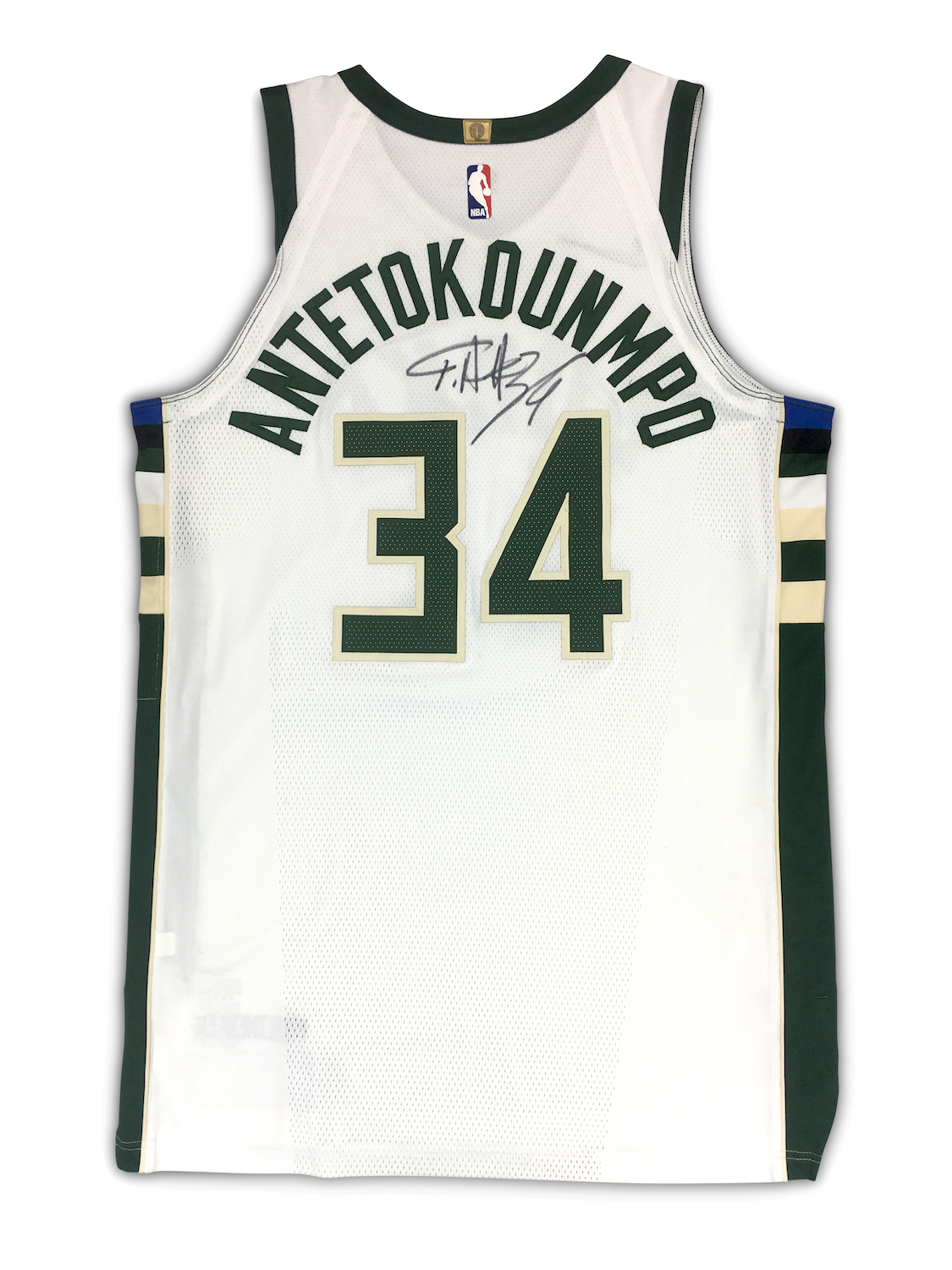 Sold at Auction: Giannis Antetokounmpo Signed Jersey