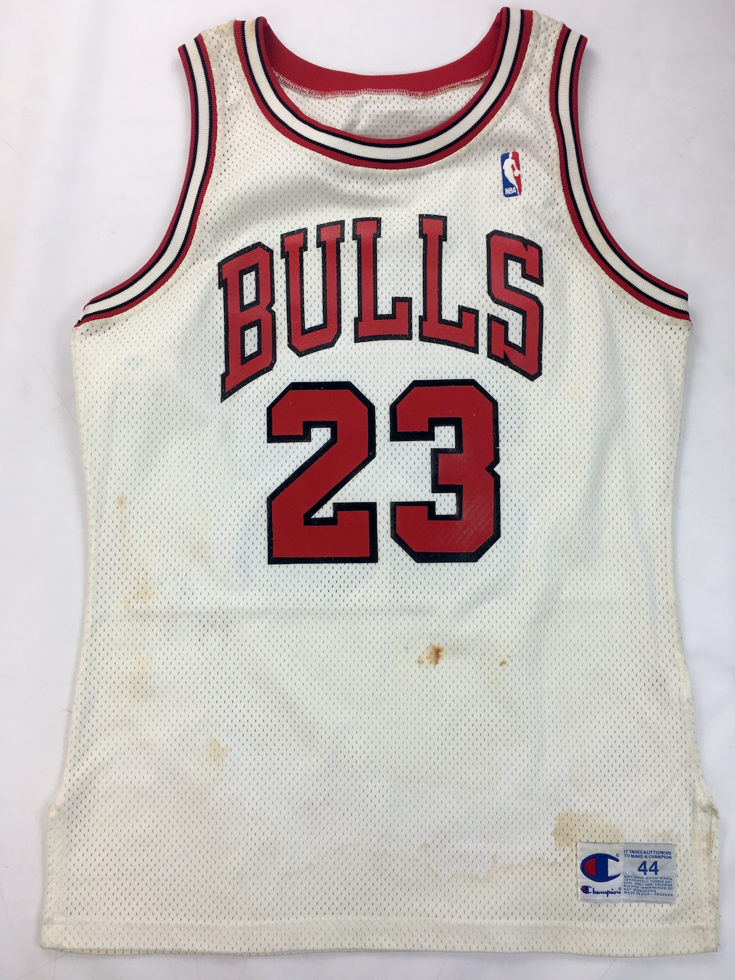 Lot Detail - Michael Jordan 1990-91 Chicago Bulls Game Worn & Signed ...