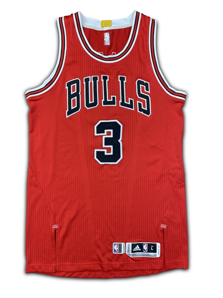 Dwyane Wade 2016-17 Chicago Bulls Game Worn Road Jersey - Rare (Miedema LOA)