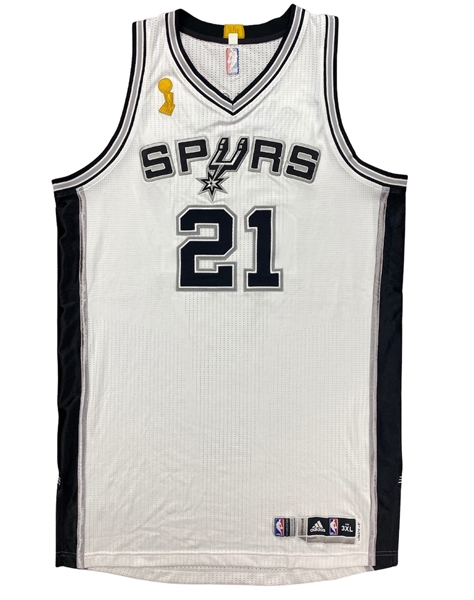 Tim Duncan 2014-15 Kia NBA Tip Off San Antonio Spurs Home Jersey - Photo Matched - NBA Finals Patch