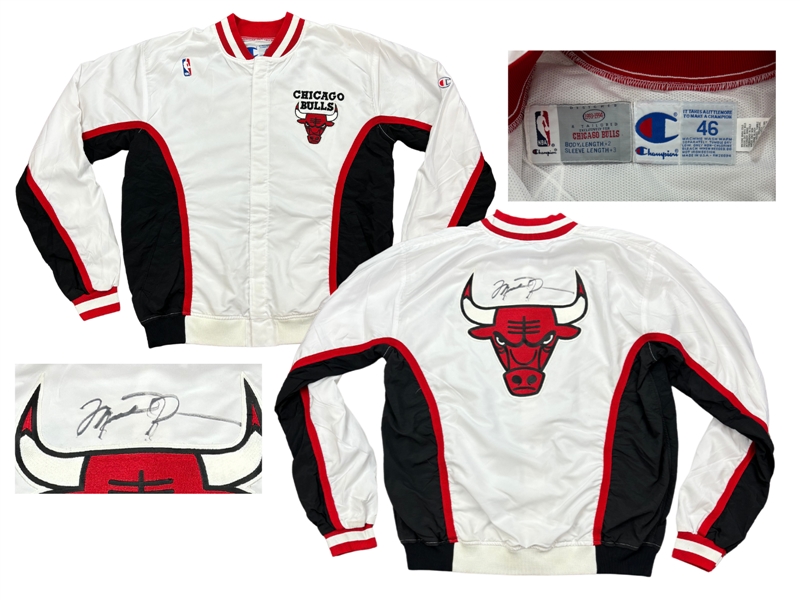 Michael Jordan 94-95 Chicago Bulls Autographed Game Worn Warm Up Jacket - The Return "45" Season - Lindsey Hunter Provenance - JSA