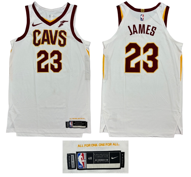 LeBron James 2017-18 Cleveland Cavalier TEAM ISSUED Home Jersey