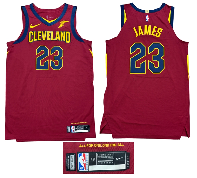 LeBron James 2017-18 Cleveland Cavaliers Team Issued Road Jersey